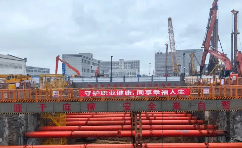 连接大湾区5城！这条高铁进度条刷新了！