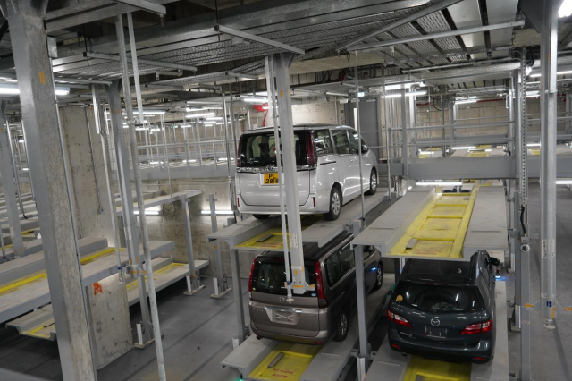 转机停车场停车区内部。摄/伍超贤 转机停车场停车区内部。摄/伍超贤